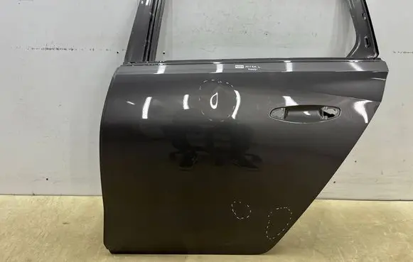 Opel Astra L Rear door