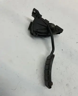 Renault Master II Accelerator throttle pedal 8200313107 6PV00811905 6PV008119