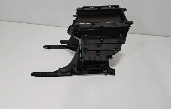 Other center console (tunnel) element