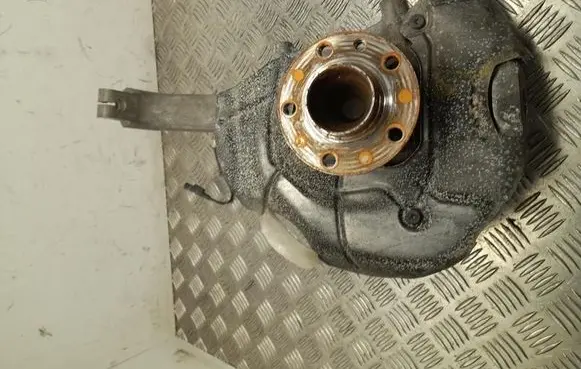 Alfa Romeo Giulia Front wheel hub 00505631430