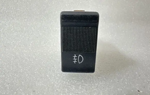 Volkswagen PASSAT B5 Fog light switch 893941563