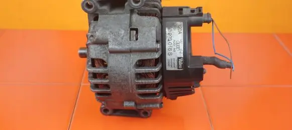 Audi A4 S4 B8 8K Generator/alternator 06B903016S CDH