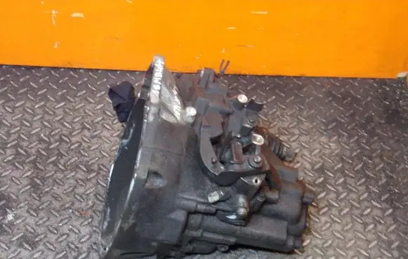 Ford Focus Manual 6 speed gearbox CV6R7002PD 18MB44