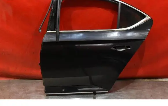 Skoda Superb B5 (3U) Rear door 