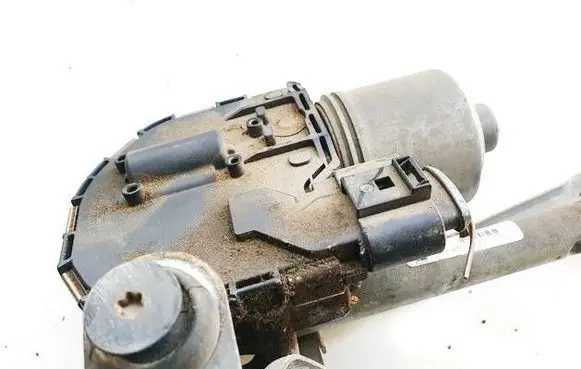 Seat Toledo III (5P) Wiper motor 0390241936 5p0955119b