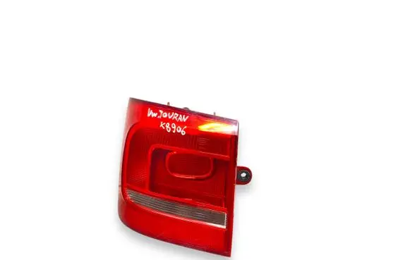 Volkswagen Touran II Rear/tail lights 176405