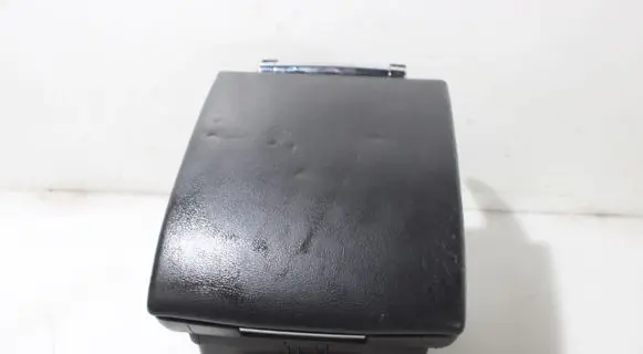 Volkswagen Phaeton Armrest