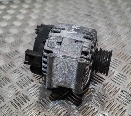 Audi A4 S4 B7 8E 8H Generator/alternator 06D903016