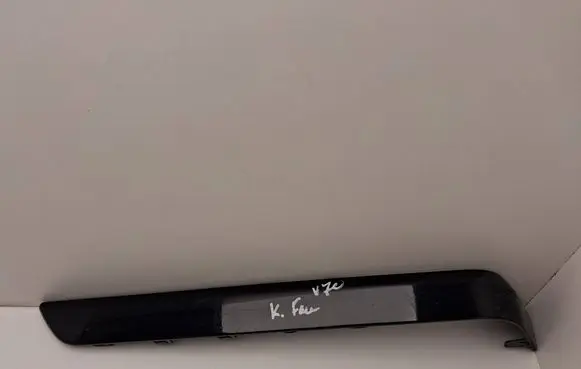 Volvo V70 Rear bumper trim bar molding 08693680