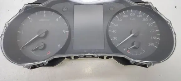 Nissan Pulsar Speedometer (instrument cluster)