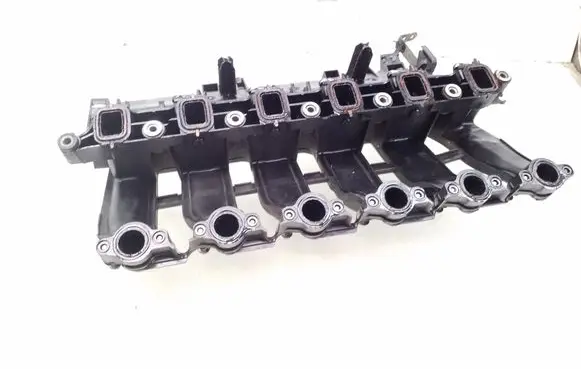BMW 5 E60 E61 Intake manifold 7790701 11617790701