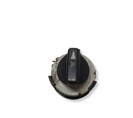 Mercedes-Benz Vario Air conditioning (A/C) switch 6675450046 6675450104