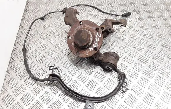 Audi A4 S4 B7 8E 8H Rear wheel hub