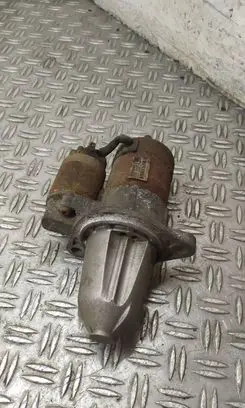 Nissan X-Trail T30 Starter motor 233008H500 M000T87081