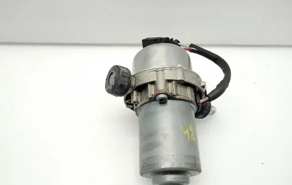 Audi S5 Rear air suspension level height sensor 8TG008440111 8TG008440