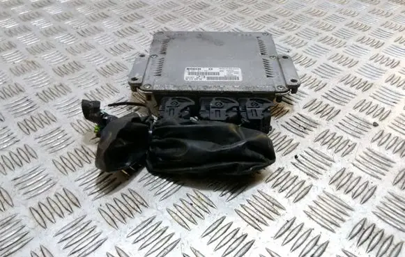 Citroen Xsara Picasso Engine control unit/module 9651593480 0281011521