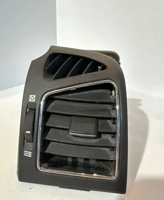 Chevrolet Captiva Dashboard side air vent grill/cover trim 95108269