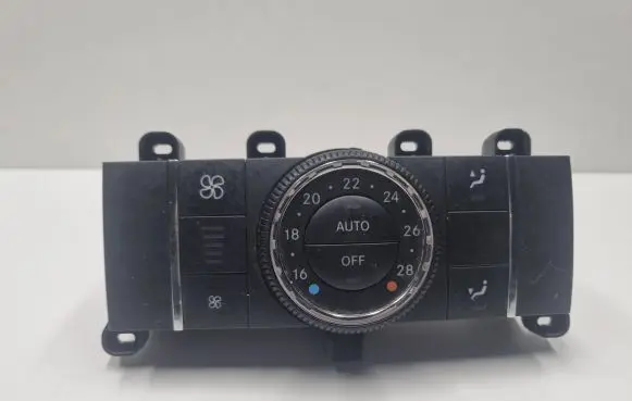 Mercedes-Benz R W251 Climate control unit A1648700189 1648700189