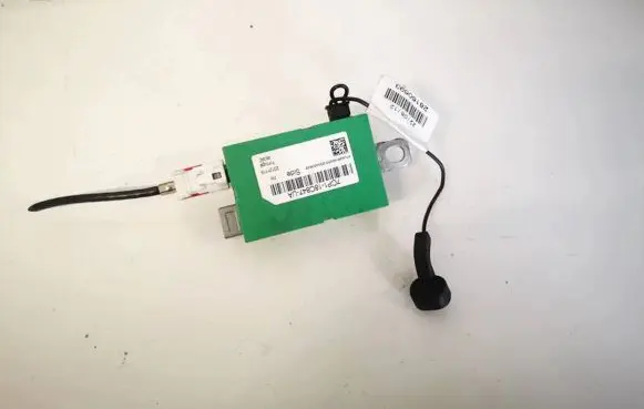 Ford Focus Antenna control unit 7cp118c847ua 7cp1-18c847-ua