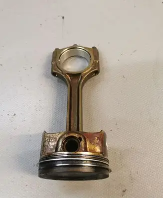 Opel Zafira C Piston with connecting rod 07279