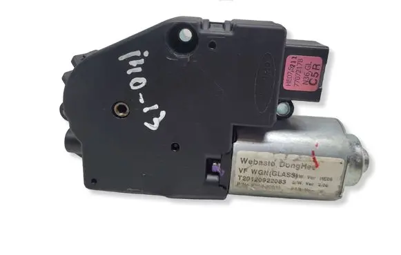 Hyundai i40 Sunroof motor/actuator 2226114A 03858916 WR09C05AA