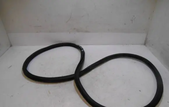 Volkswagen Polo VI Rear door rubber seal (on body) 2GS867914B