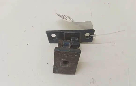 BMW 5 E60 E61 Rear door upper hinge 7068087