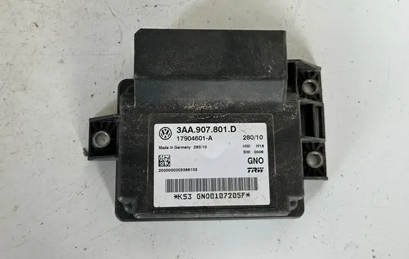 Volkswagen PASSAT B7 Hand brake control module 3aa907801d