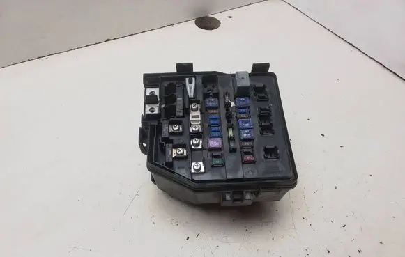 Honda Civic Fuse module 07SMJE01