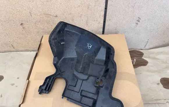 Lexus RX 450H Intercooler air guide/duct channel 5329448160
