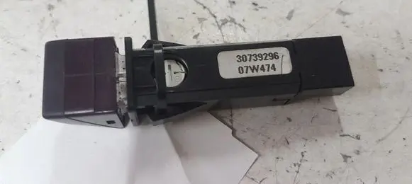 Volvo V50 Hazard light switch 30739296