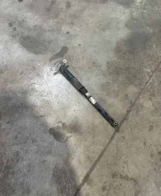 Rear shock absorber/damper