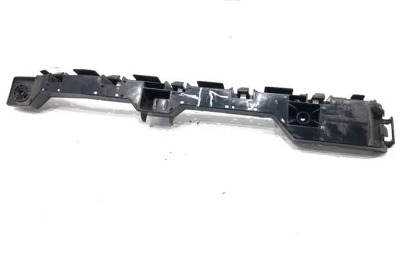 Honda HR-V Rear bumper mounting bracket