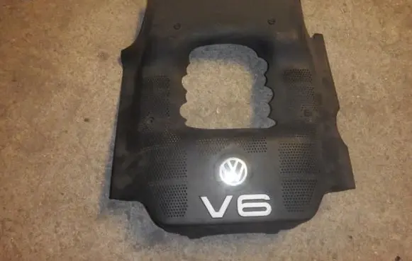 Volkswagen PASSAT B5 Engine cover (trim) 078103927Q
