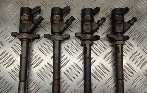 Citroen C4 I Picasso Fuel injectors set 0445110259
