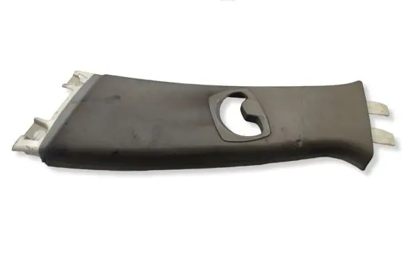 BMW 3 E90 E91 (B) pillar trim (top) 7058335