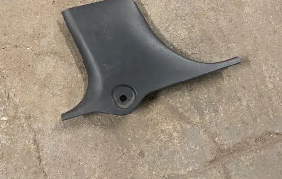 Mercedes-Benz GLA W156 X156 (B) pillar trim (bottom) A1766920100