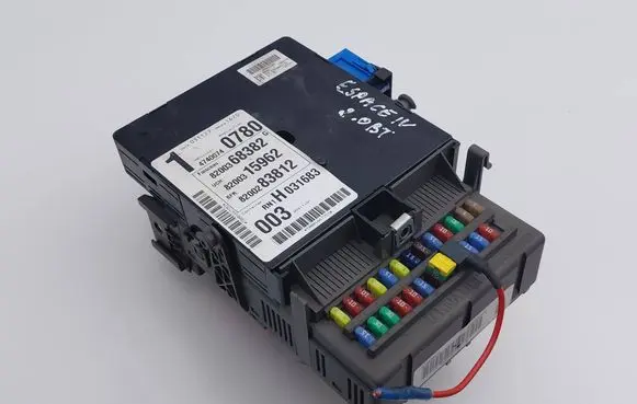 Renault Espace - Grand espace IV Fuse box set 8200004201E 8200368382