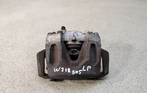Mercedes-Benz CLS C218 X218 Front brake caliper
