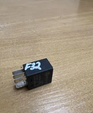 Mercedes-Benz Sprinter W906 Other relay 0035420219