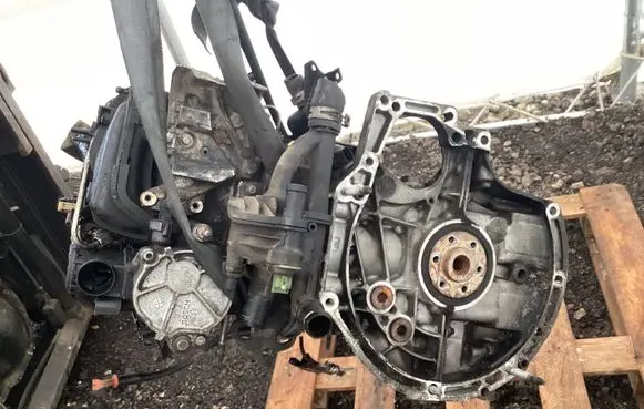 Peugeot 5008 Engine 9643649280 10JBBN0281045