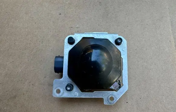 Audi A5 Distronic sensor radar 8W0907561C