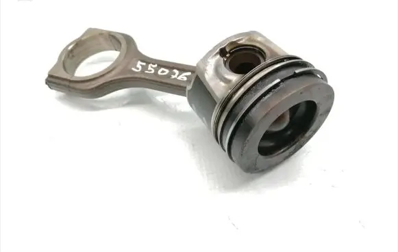 Peugeot 508 Piston with connecting rod 