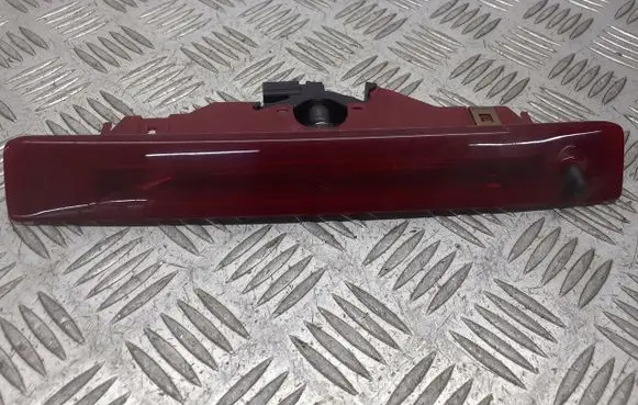Dacia Sandero II Third/center stoplight 0337600