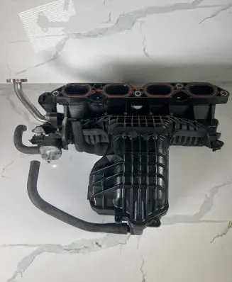 Toyota Prius (XW30) Intake manifold
