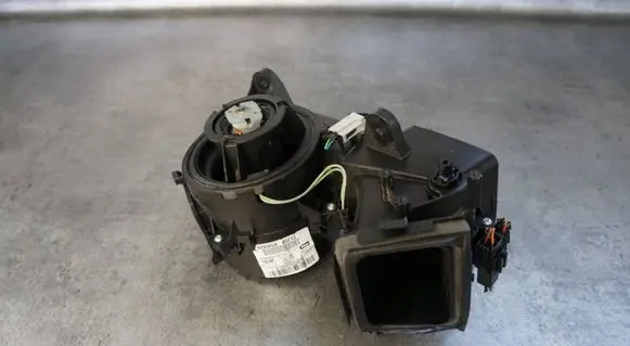 Mercedes-Benz ML W164 Interior heater climate box assembly A16483000084