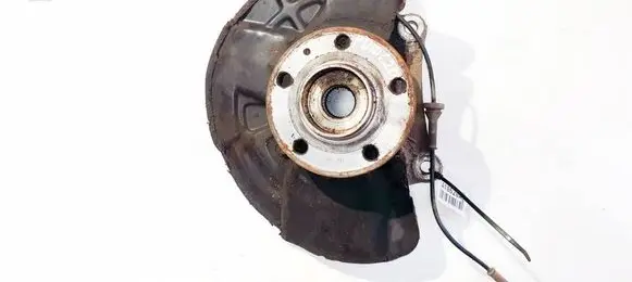 Volvo V70 Front wheel hub
