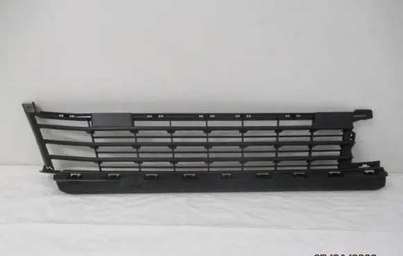 Opel Zafira Life Front bumper lower grill 9811718877