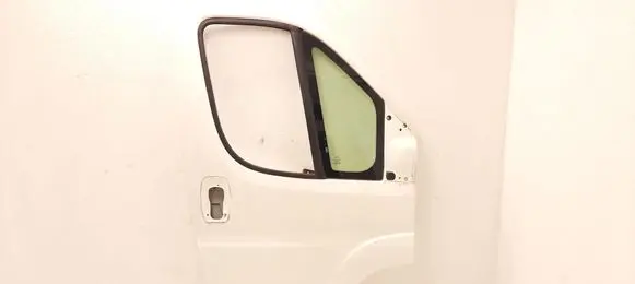 Door (2 Door Coupe)