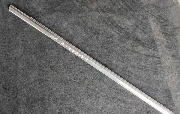 Mercedes-Benz A W176 Front door glass trim molding A1767250182